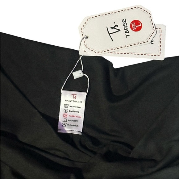 Black Wide-Leg Pants - Picture 2 of 5